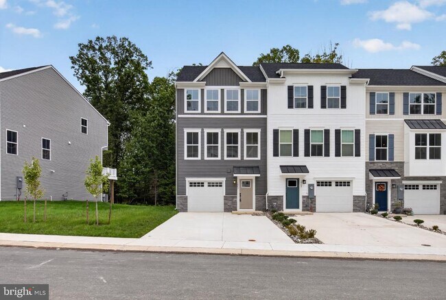 1863 Bergerac Ct