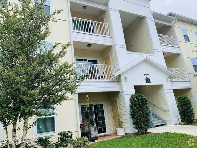 Building Photo - 4991 Key Lime Dr Unit 207 Rental