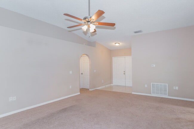 Photo - 12538 Bent Bay Trail