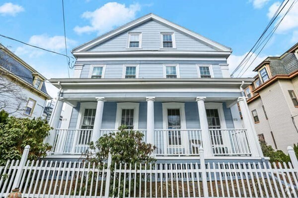 Building Photo - 373 Washington St Unit 2 Rental