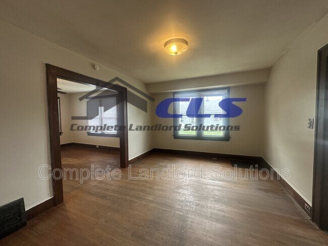 Photo - 1300 S 19th St House