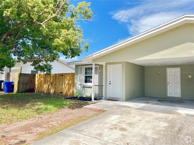 Building Photo - 414 Live Oak Ln Rental