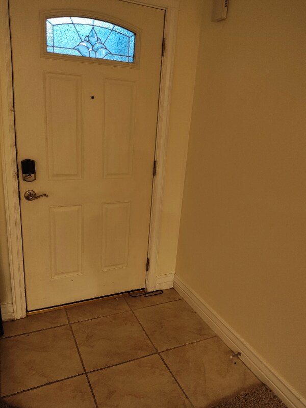 Photo - 1925 Logan Ave S