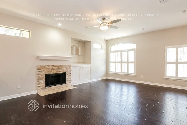 Photo - 10204 Thomas Ln