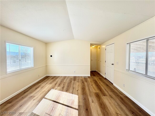 Photo - 2336 Jeane Ave