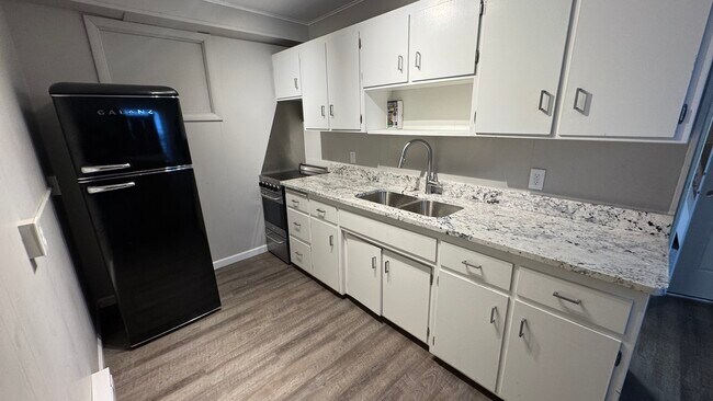 Photo - Arcade Building Unit 10