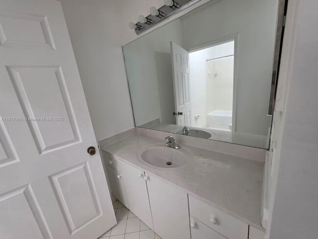 Photo - 3251 NE 11th Dr