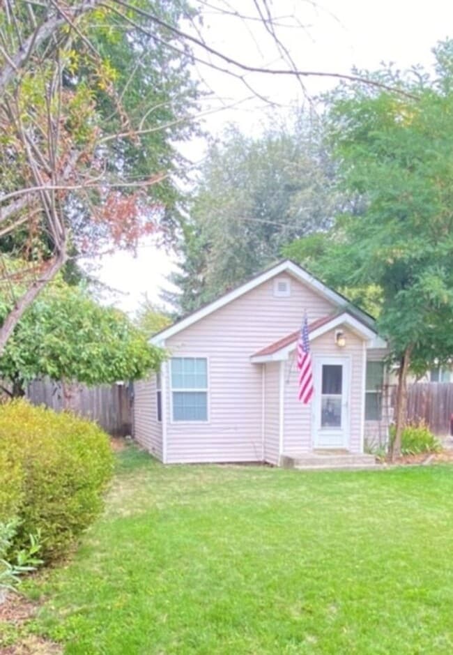 Photo - Refurbished Midtown Home