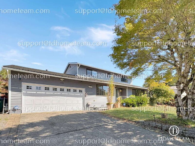 Building Photo - 17400 159th Ave SE