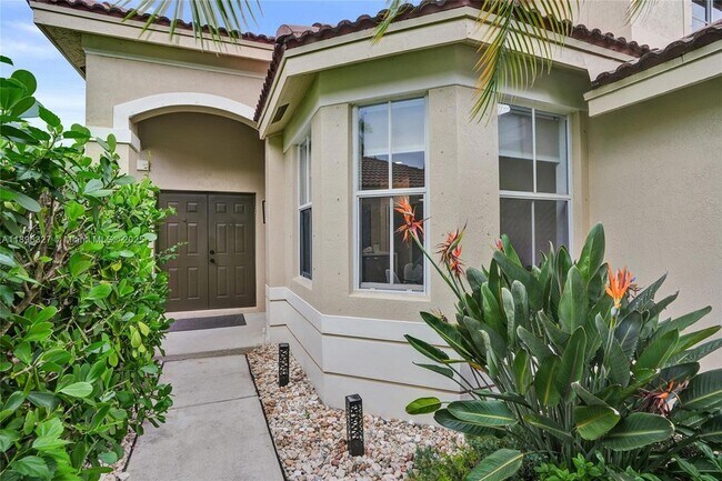 Photo - 1725 Winterberry Ln