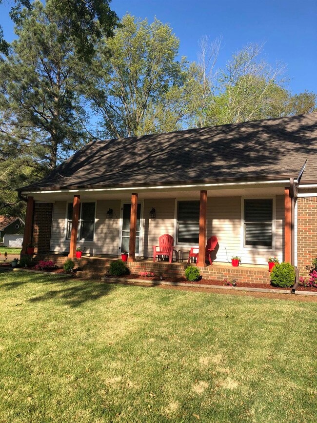Photo - 1150 Tararidge Dr House