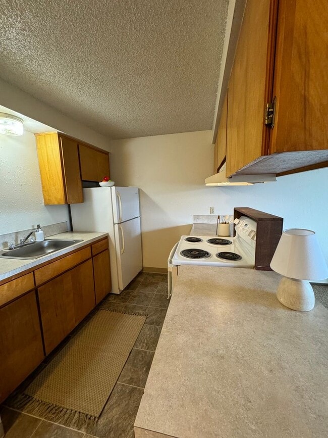 Photo - 1215 Pioneer St Unit 12 (Upper)