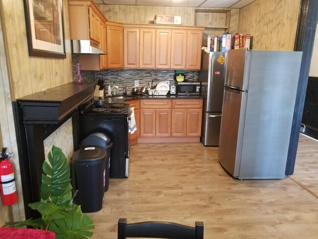 Photo - 1225 W Allegheny Ave Unidad 2M