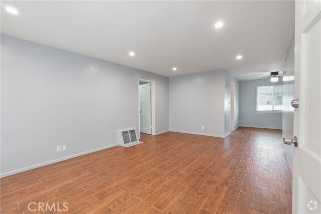 Building Photo - 5334 Cleon Ave Unit 1 Rental