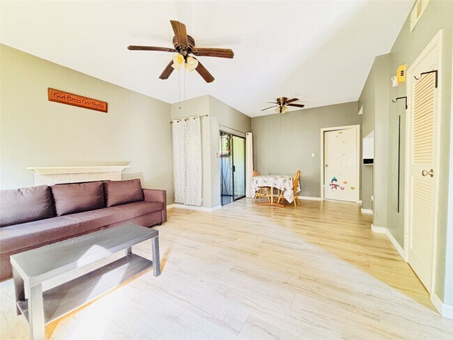 Photo - 6602 Harbor Town Dr Unit 505