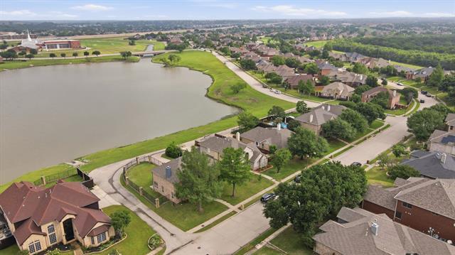 3705 Menard Dr