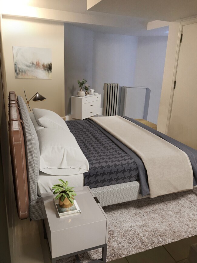 Photo - 30 Rowanwood Av Unit Lower