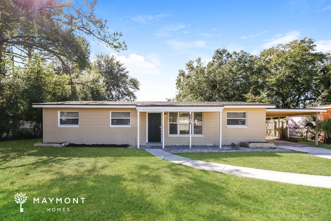 Building Photo - 8814 Yeoman Dr