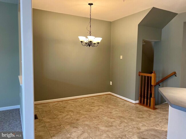 Photo - 509 Stone Springs Lane