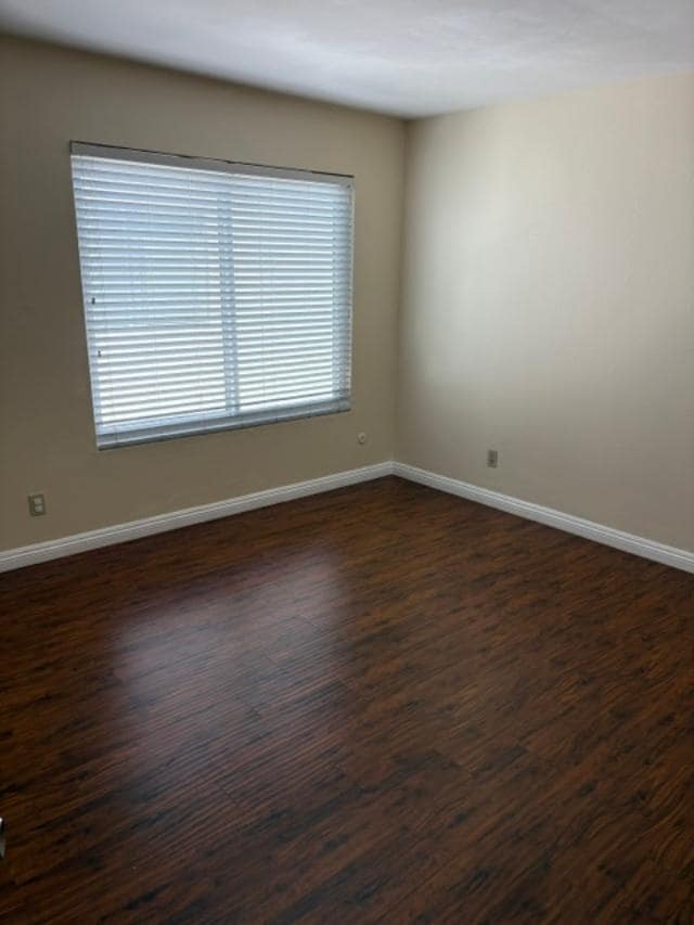 Building Photo - 5725 Linda Vista Rd Unit 5725 Linda Vista Rd # 3