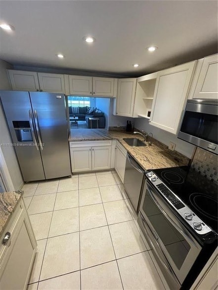 Photo - 3100 N Palm Aire Dr Unit 204