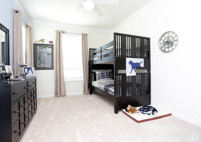 4BR,3BA-1910sft