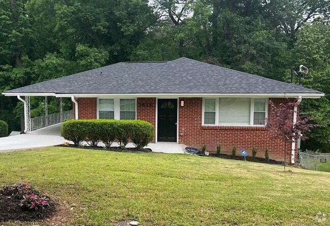 Building Photo - 2833 Oldknow Dr NW Rental