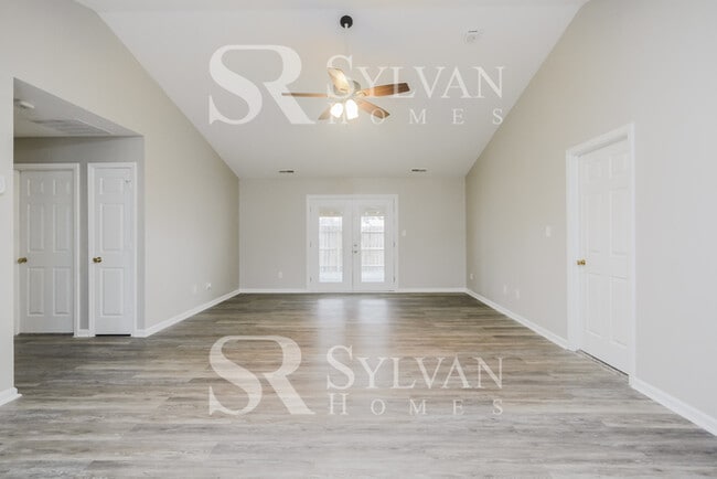 Photo - Unwind and Explore in Indianapolis'