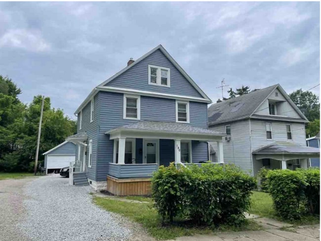 Photo - 190 W Miller Ave Unidad 2