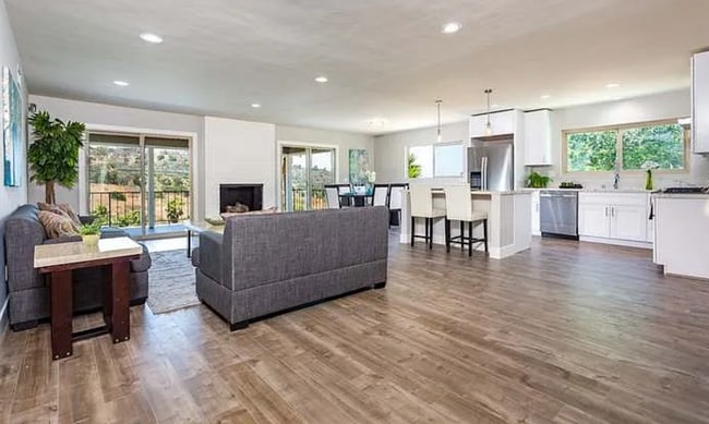 5620 Adobe Falls Pl