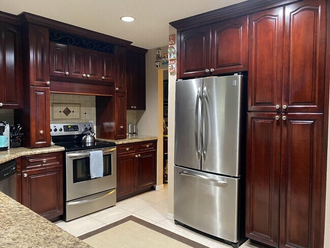 Photo - 1505 Harbour Side Dr