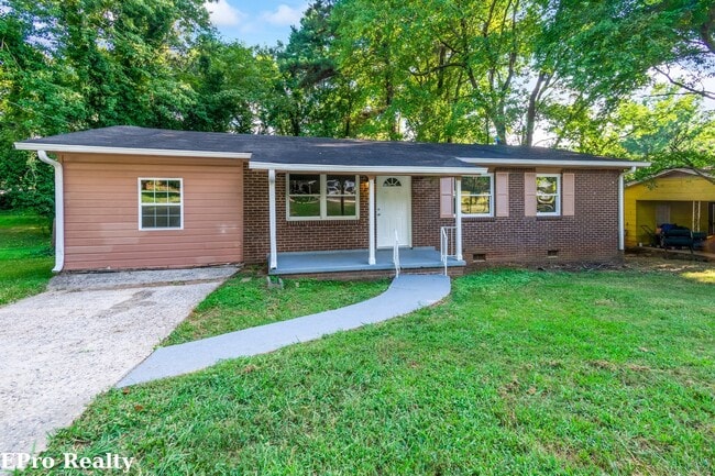 Building Photo - Don’t Miss Out! Look, Lease, and Live Specials EXTENDED to January 31st!