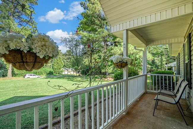 Photo - 110 Cactus Ln