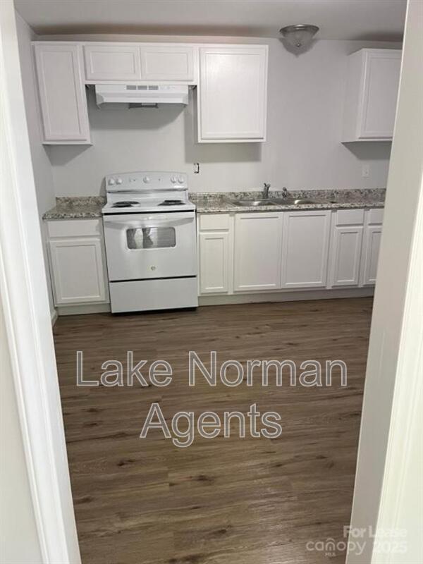 Photo - 2320 Shade Tree St Unidad 2