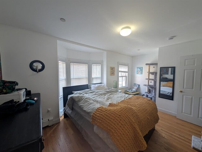 Photo - 35 Roberts Rd Unit 3R