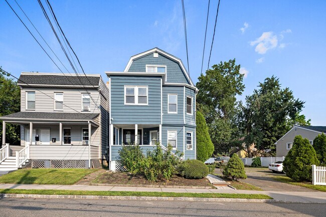 Photo - 66 Watson Ave Unit 2