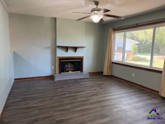 Photo - 106 Eleanor Cir