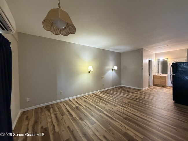 Photo - 2180 Country Club Dr Unit 208