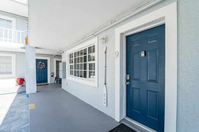 Photo - 801 Andrews Ave Unidad 9