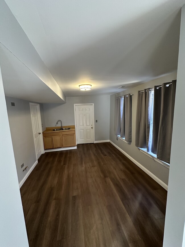 Photo - 2712 W 25th St