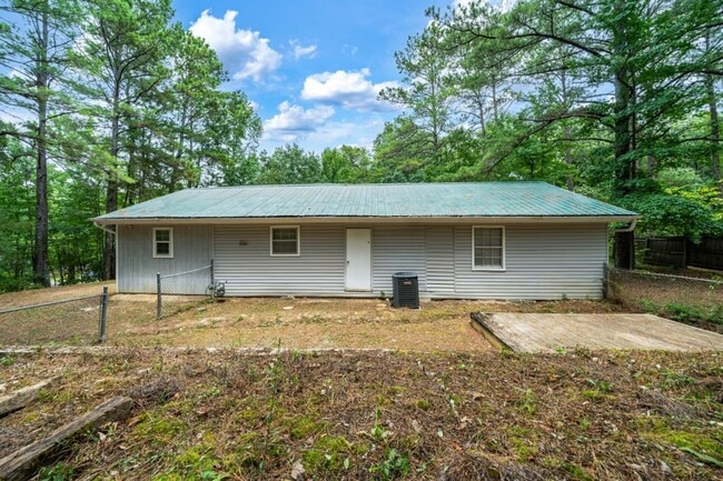 Photo - Spacious & Stylish – Fully Renovated 4BR H...