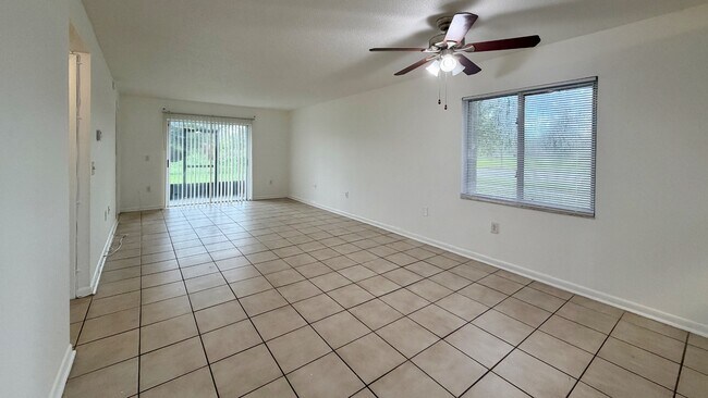 Photo - 101-107 Cory Ln