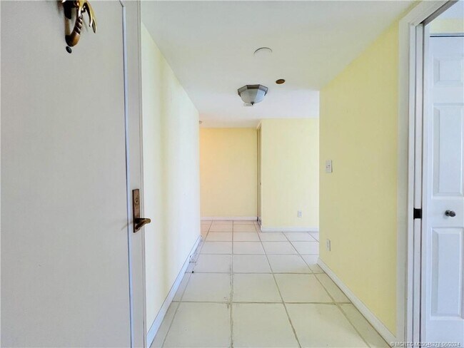 Photo - 8750 S Ocean Dr Unit 1635