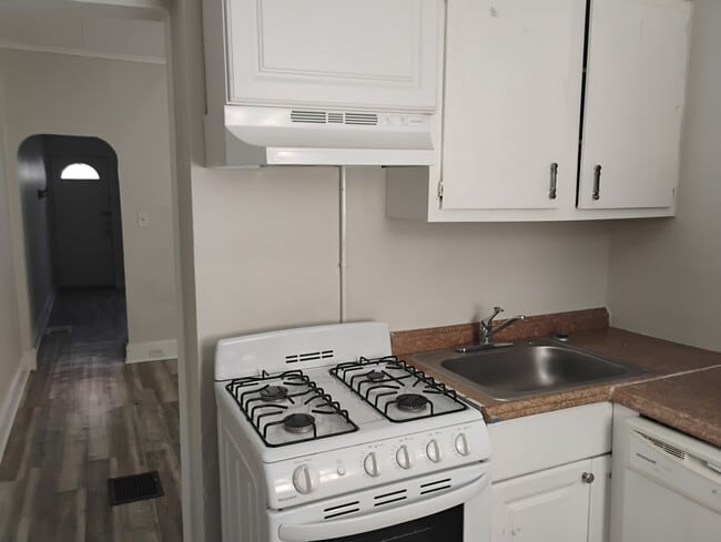 Photo - 2546 E Dauphin St