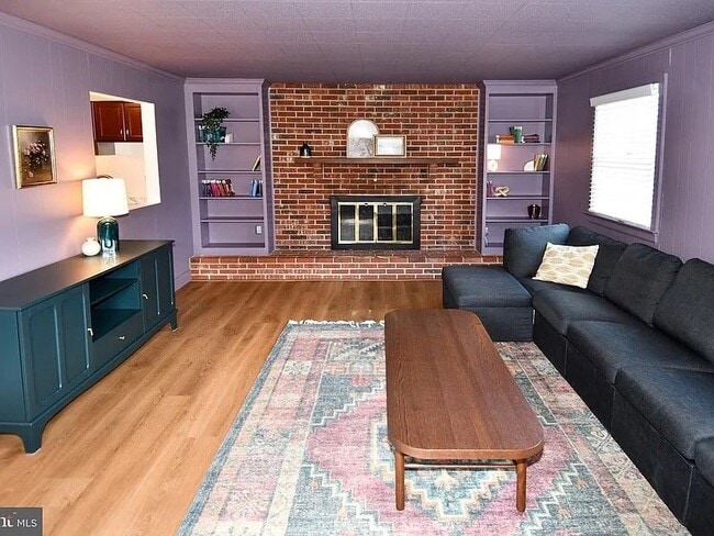 Photo - 2915 Tallow Ln