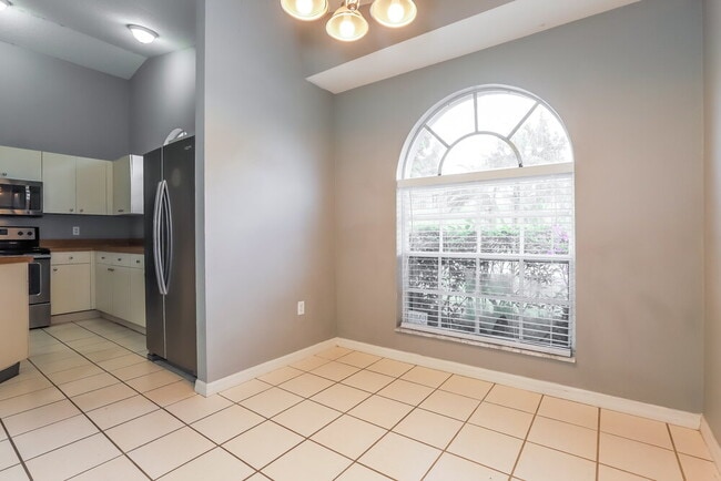 Photo - 543 Emerald Cove Loop