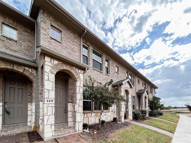 Photo - 3317 Solana Cir Townhome