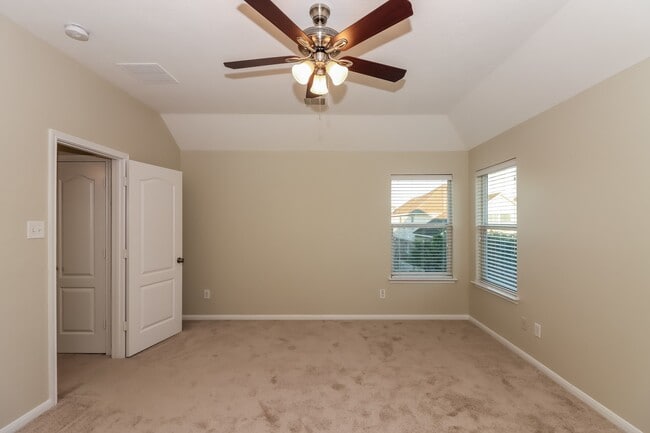 Photo - 1315 Lucas St