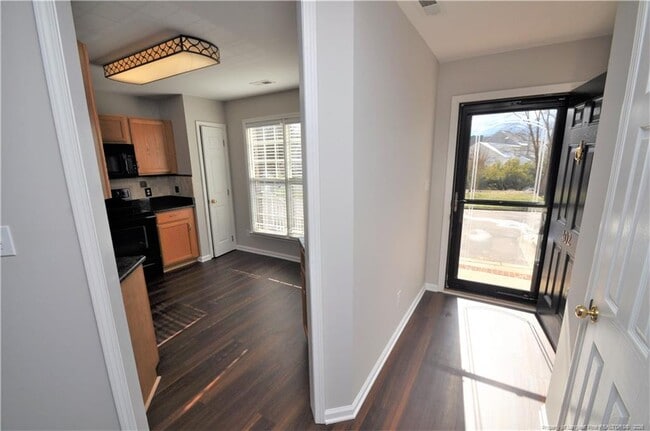 402 Knightsborough Way