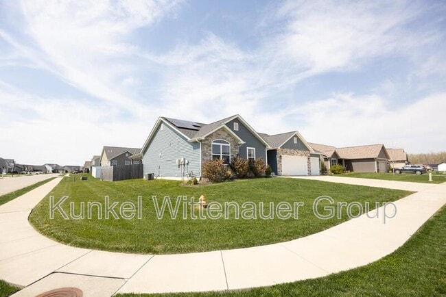 Photo - 2678 London Ln